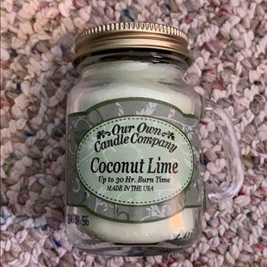 🎉Sold🎉 Coconut Lime Candle